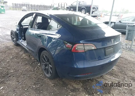2023 Tesla Model 3 Rear-Wheel Drive из США, поврежденный, VIN 5YJ3E1EA9PF566224
